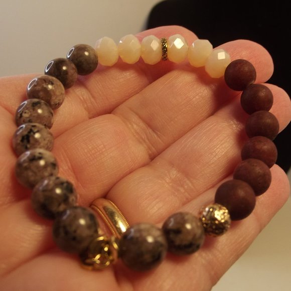 Marquet Bracelet - Thai Artisans - Stone & Gold Tone Beads - Picture 1 of 6
